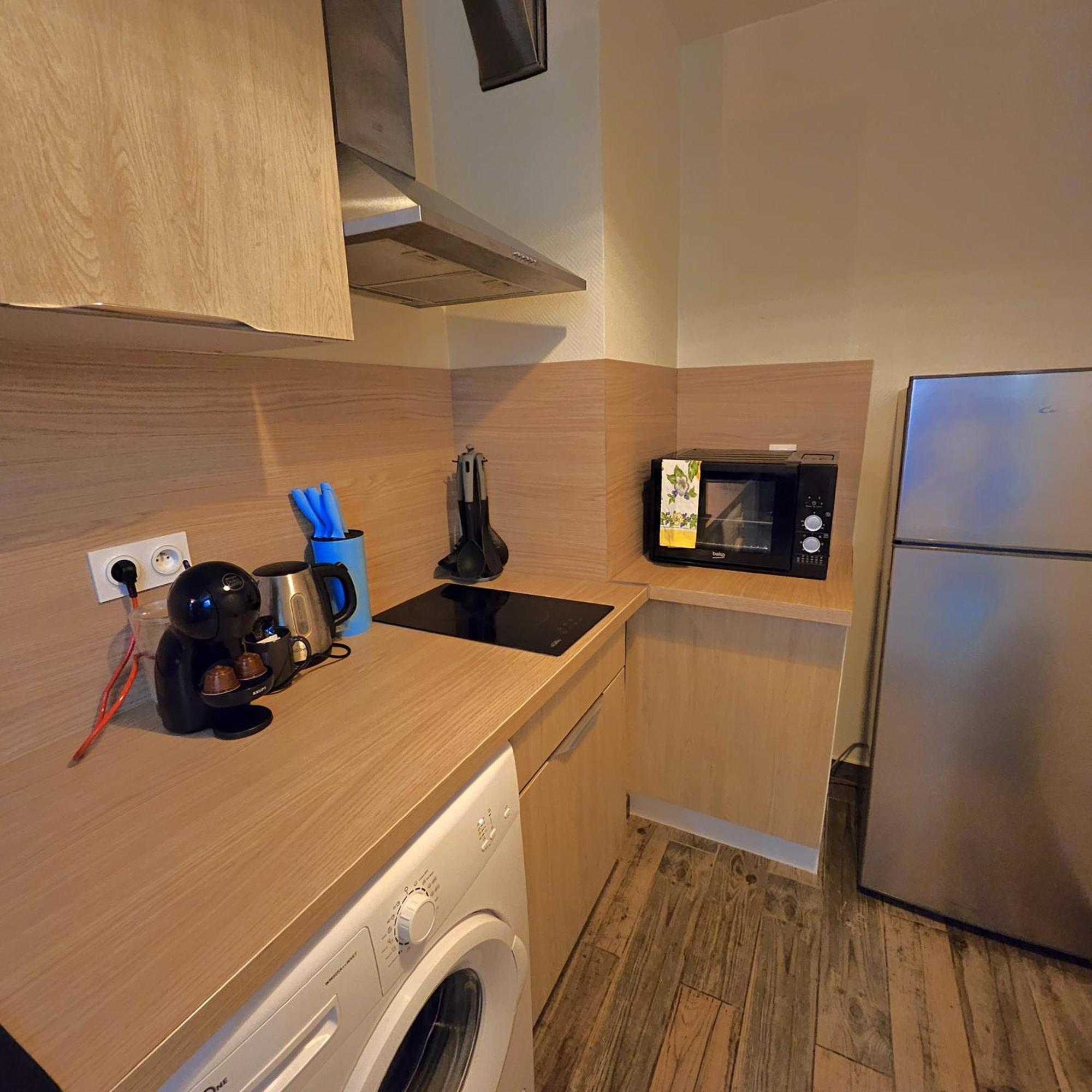 Studio Cosy Confort Moderne Vaulx-en-Velin Exterior foto